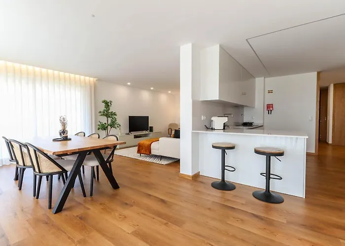 Appartement Viana's Heart - Spacious Modern Ap. Near Center *