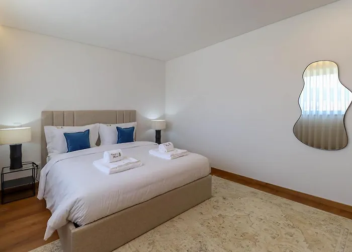 Viana's Heart - Spacious Modern Ap. Near Center Appartement *