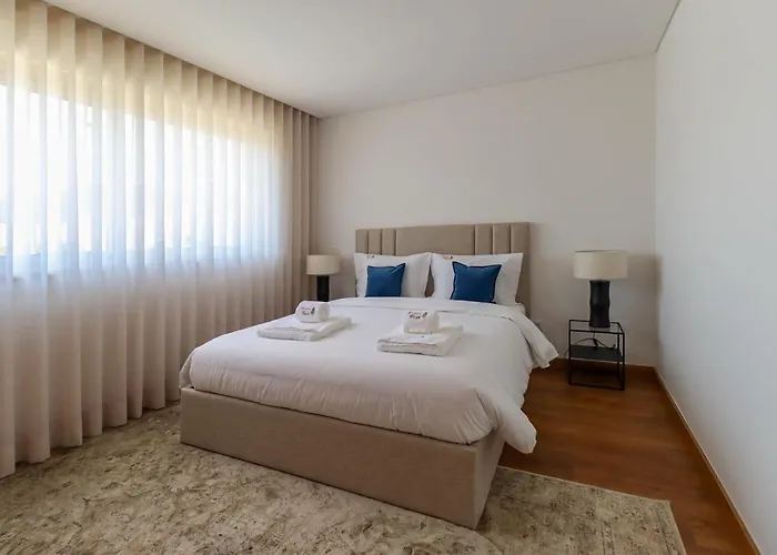 Appartement Viana's Heart - Spacious Modern Ap. Near Center Viana do Castelo