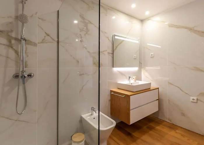 Viana's Heart - Spacious Modern Ap. Near Center Apartamento *